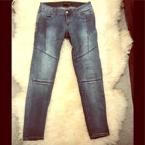 Twenty one black by rue 21 jeans